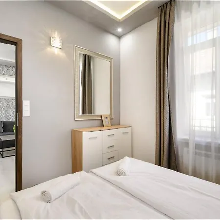 Cosy In Heart Of The -prime Location * Βουδαπέστη